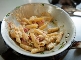 名店シェフ直伝。初心者でも手の出しやすい「ショートパスタ」のレシピの画像