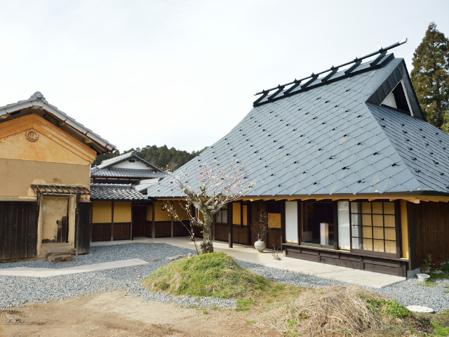 人里離れた山奥に予約が取れない話題店が 採れ立て 掘り立て もぎたての古民家 日本料理店 心根 Dressing ドレッシング